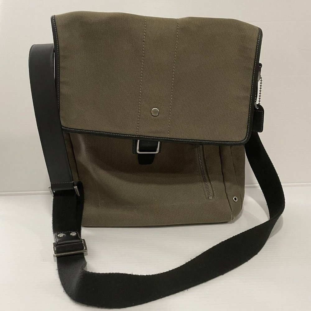 Coach Leatherware 5720 Canvas/Leather Messenger Bag Crossbody Strap Green/Black